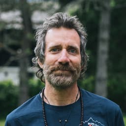 Alistair Crompton