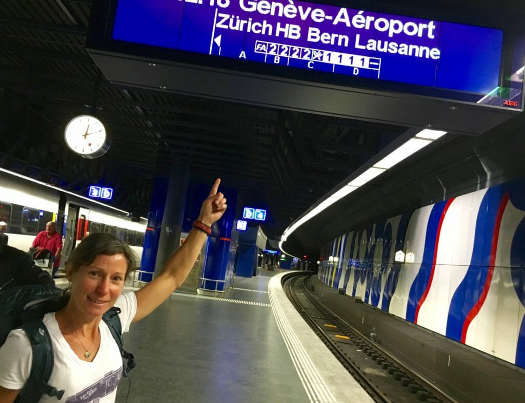 The platform signs are loaded with useful information. (Missing: how recently the incoming train's windows have been washed. But it's a safe bet that it's been within the last few days.)