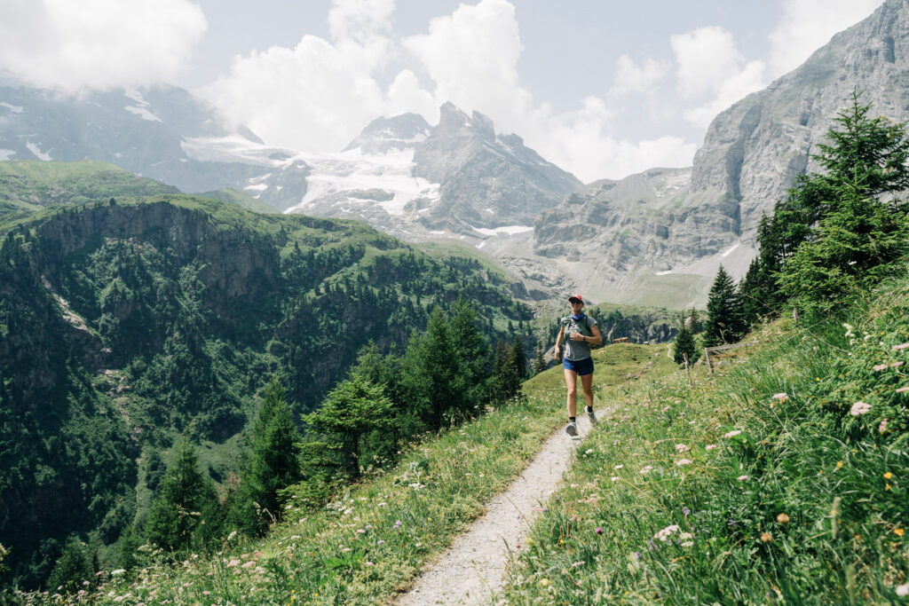 woman running Obersteinberg
